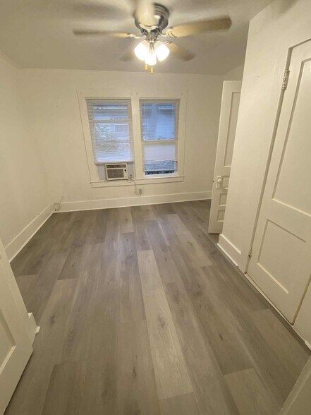 Primary Photo - 2315 15TH AVE