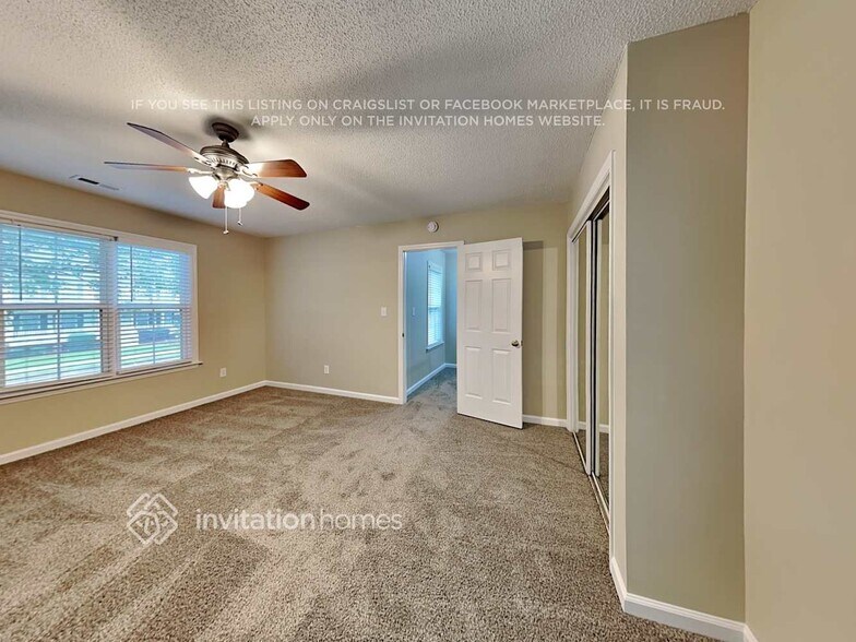 Building Photo - 8637 Hobhouse Cir