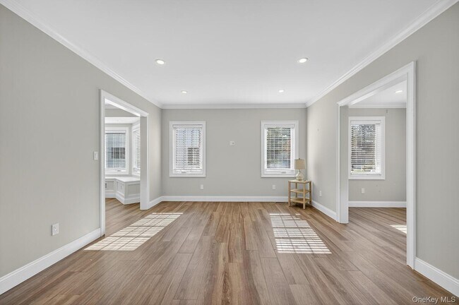 Building Photo - 47 S 6th St