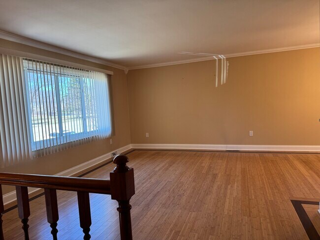 Building Photo - 16035 S Parker Rd