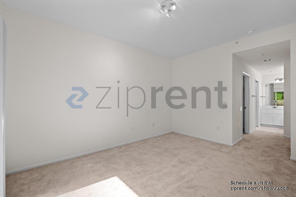 Building Photo - 240 Caldecott Ln