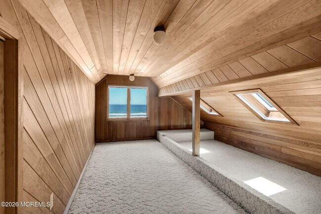 Building Photo - 304 Oceanfront