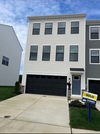 Building Photo - 351 Soft Rush Ln
