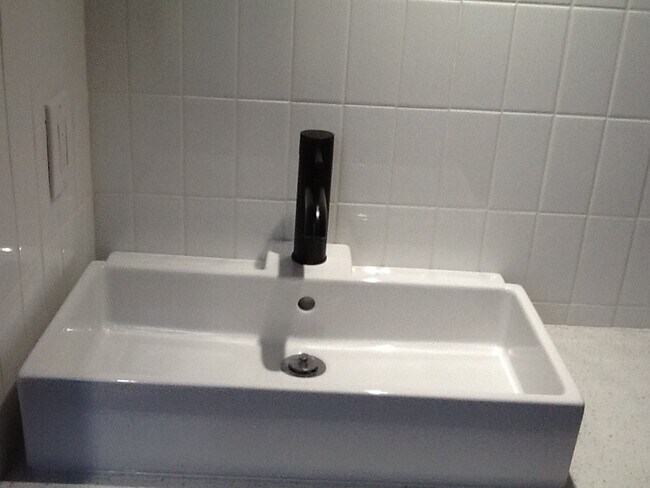 2nd bath upstairs - 2704 Channing Way