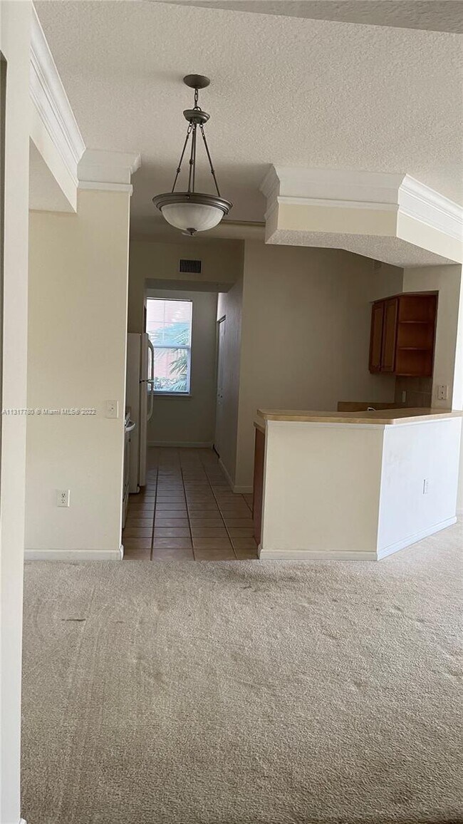 Building Photo - 9887 Baywinds Blvd