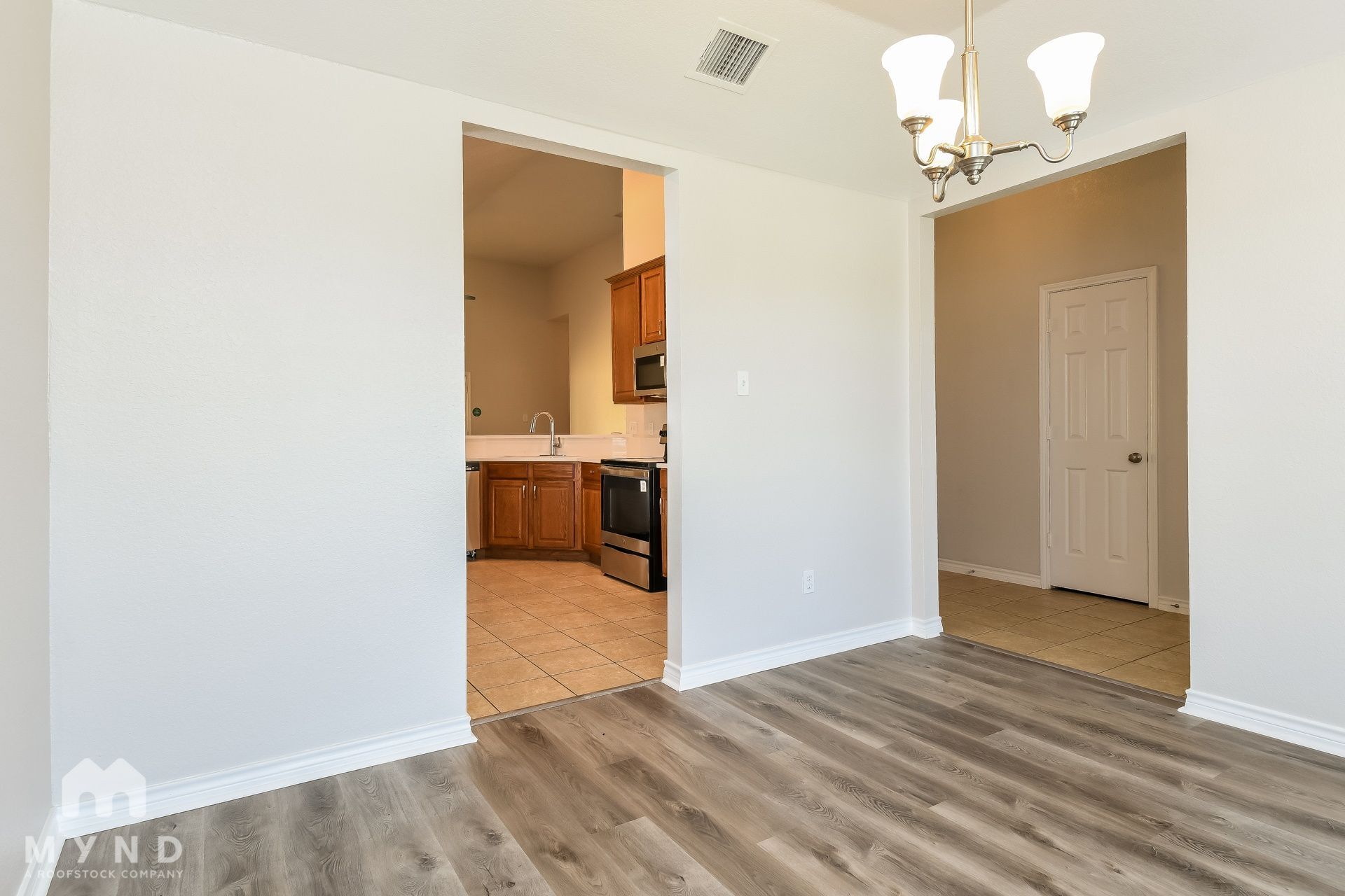 Building Photo - 7016 Seton Hall Dr