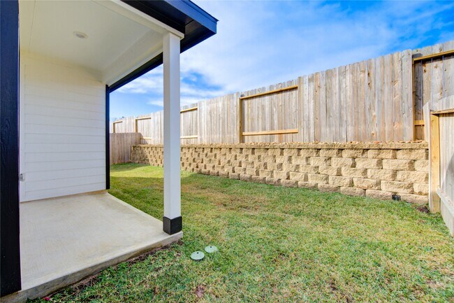 Building Photo - 13321 Burbot Dr