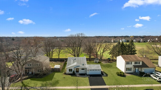 Building Photo - 2735 Springdale Cir
