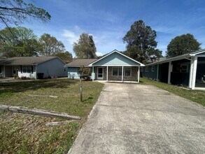 Building Photo - 307 Stratford Pl