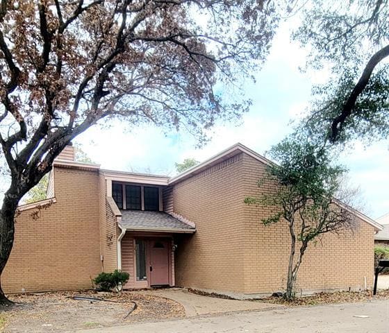 Building Photo - 305 Centennial Blvd