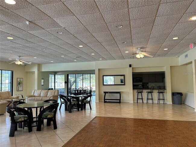 Building Photo - 2333 Feather Sound Dr