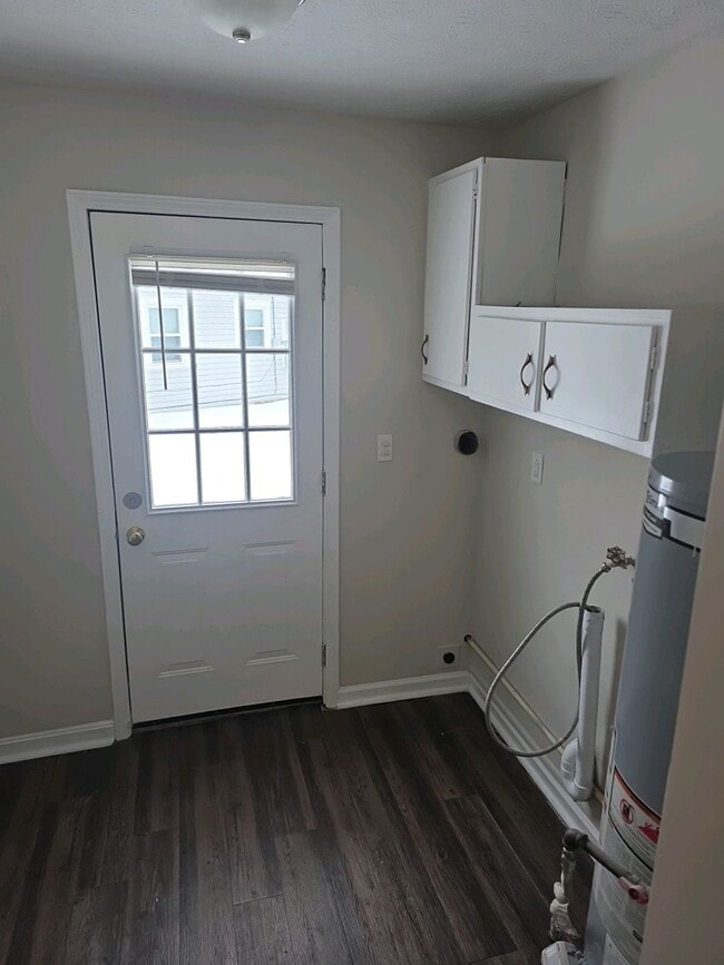 Building Photo - 4816 Andalusia Ln