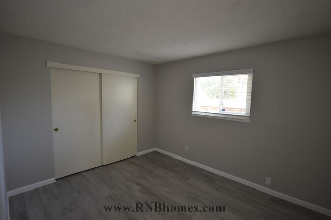 Building Photo - 7335 Single Way