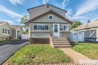 Building Photo - 1912 Montgomery St