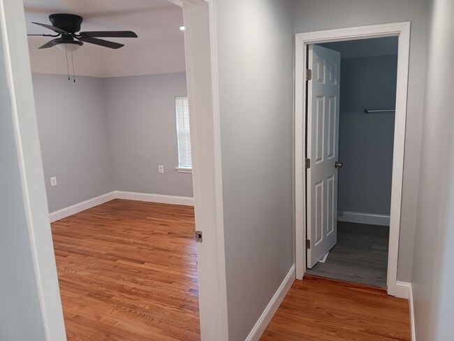 Building Photo - Renovated 3 Bed 2 Bath Single-Family Home in Aberdeen