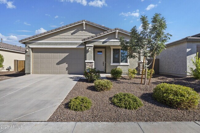 Primary Photo - 17350 W Alexandria Way