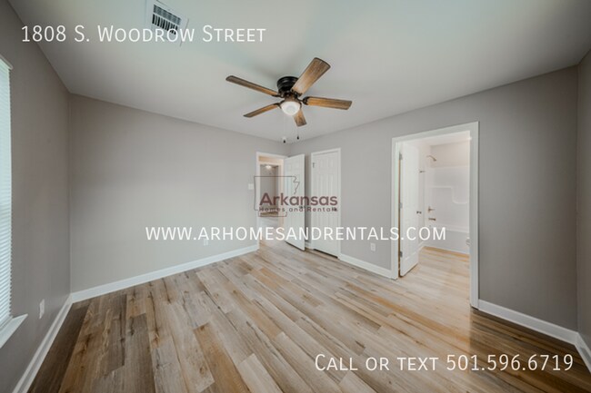 Building Photo - 1808 S Woodrow St