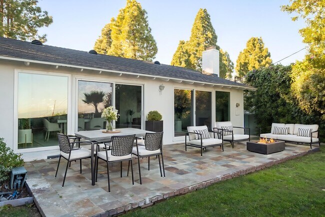 Building Photo - 26700 Indian Peak Rd