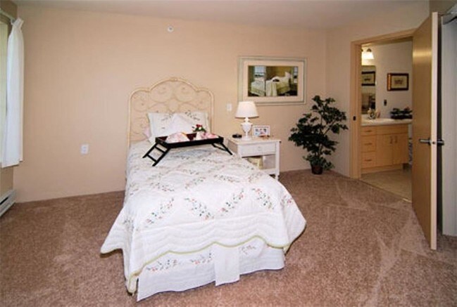Building Photo - 2820 Wind River Ln