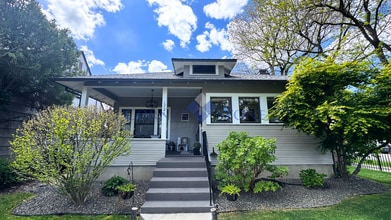 Building Photo - Stunning Home In Desired Boise Location!