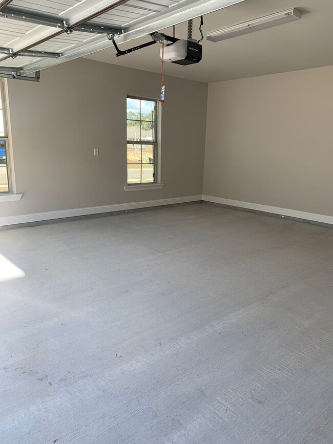 Building Photo - 9986 Ashby Ln
