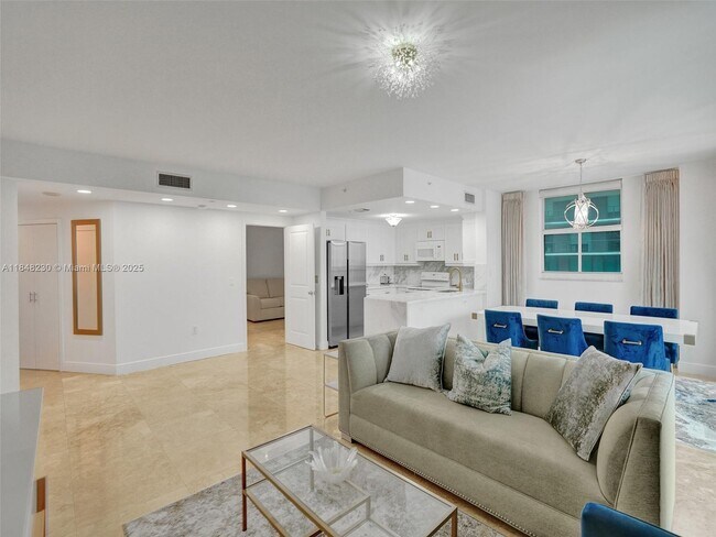 Building Photo - 1250 S Miami Ave