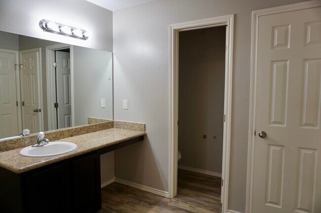 Building Photo - 4307 Regina Dr