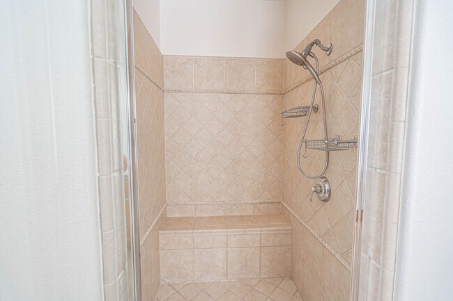 Building Photo - 23932 Windward Ln