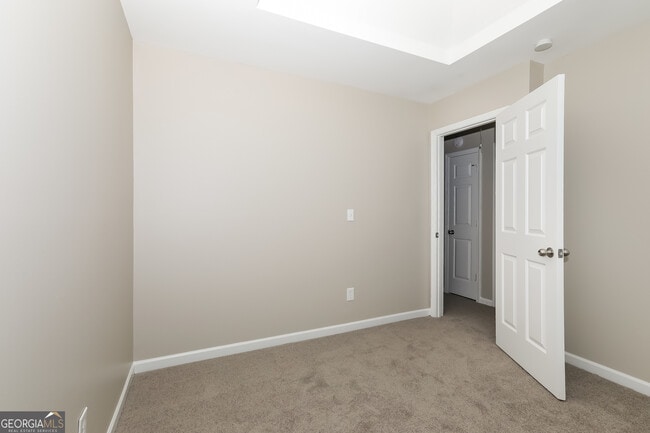 Building Photo - 4830 Tangerine Cir