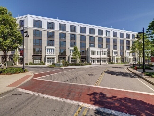 Building Photo - 10 Shipyard Dr