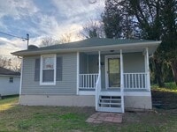 Building Photo - Price reduced!! Move-in Ready**