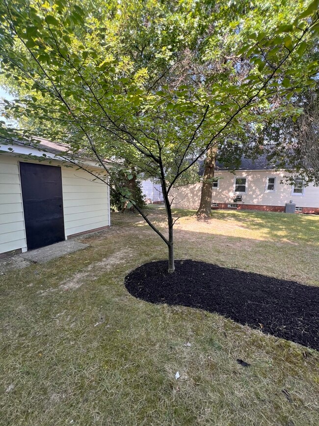 Building Photo - 1514 Parker Dr