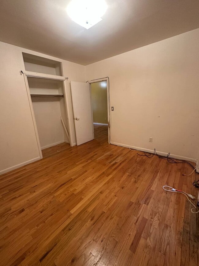 Building Photo - 31-46-46 35th St