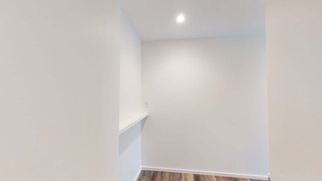 Building Photo - 345 Harrison Ave