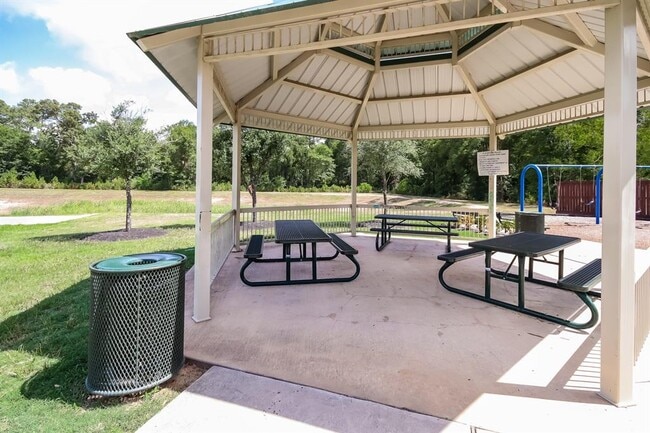 Building Photo - 12039 Fairquarter Ln