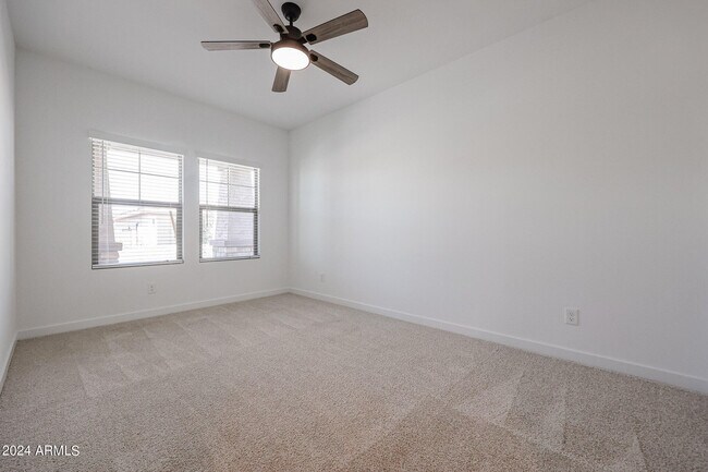 Building Photo - 7811 N 79th Dr