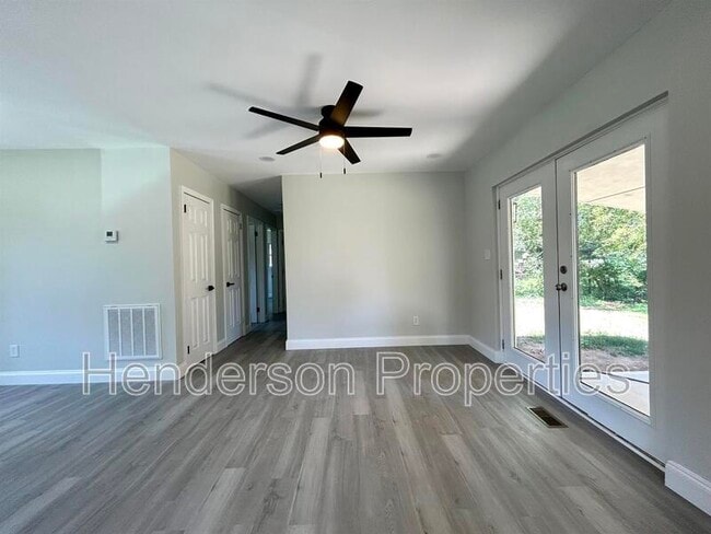 Building Photo - 5405 Myrica Ln