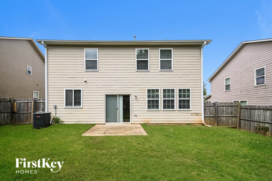 Building Photo - 135 Parkmont Ct