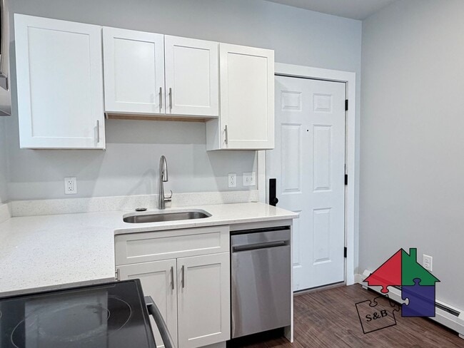 Building Photo - 33 Granite St