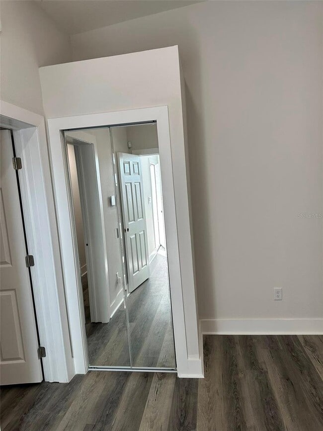 Building Photo - 2352 Old Dixie Hwy