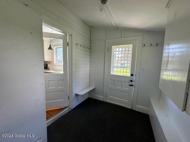 Building Photo - 943 NY-144