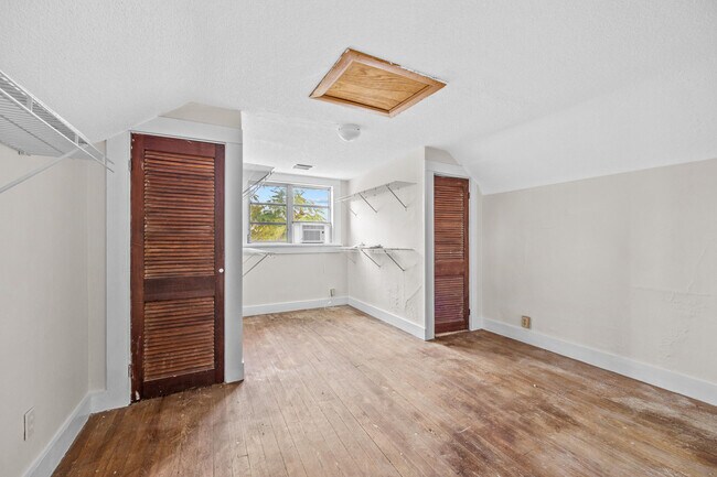 Building Photo - 507 N J St