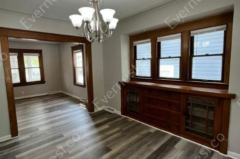Building Photo - 4011 Fairview Dr