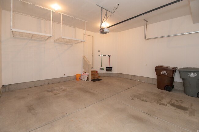 Building Photo - 3422 W Mount Cortina Way