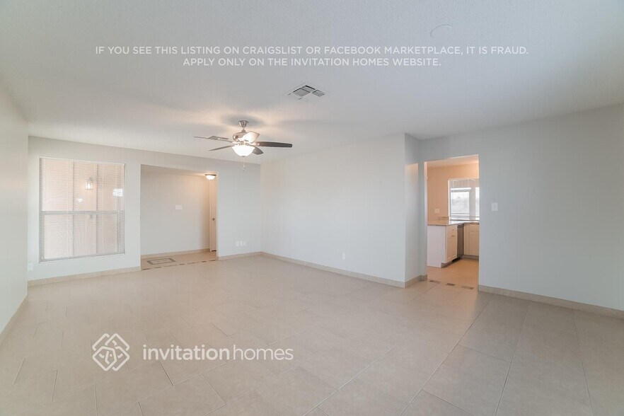 Building Photo - 5652 W Cochise Dr