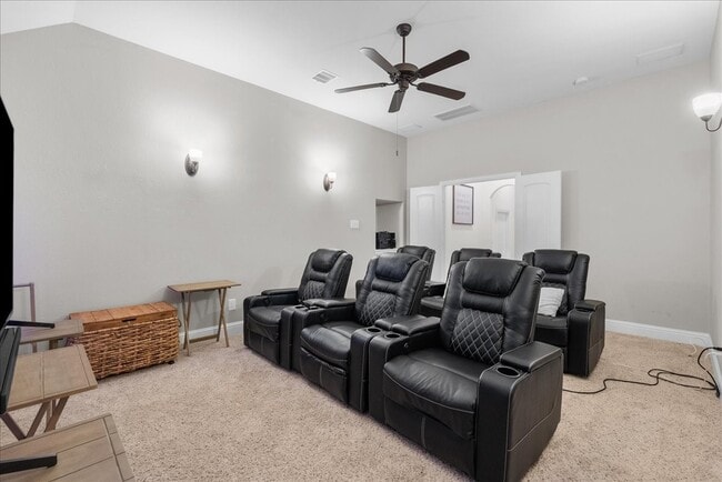 Building Photo - 1636 Longwood Glen Ln