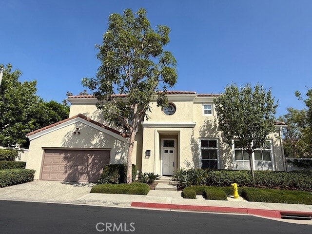 Building Photo - 2657 Plumb Dr