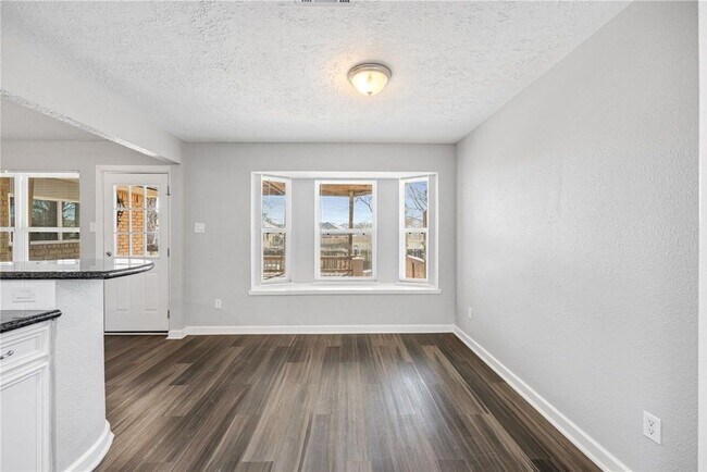 Building Photo - Welcome to this fully remodeled 4/2/2 brick home near Lake Conroe! With new AC/heat, roof, water ...