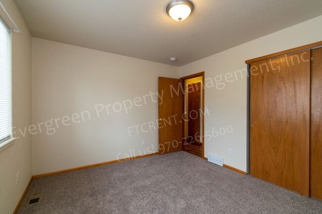 Building Photo - 2371 Turquoise St