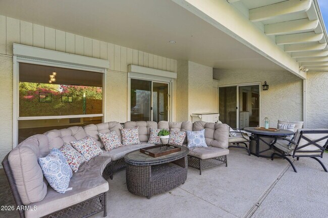 Building Photo - 7352 E Valley Vista Dr